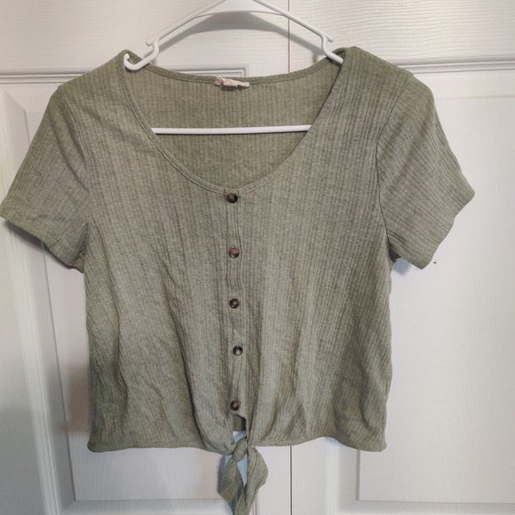 Hem & Thread | Tops | Hem And Thread Crop Top Shirt Button Down Tie ...